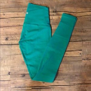 Lululemon leggings